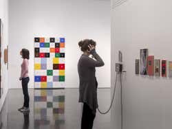 Entrada al MACBA, el Museo de Arte Contemporáneo