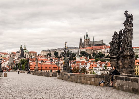 Castillo de Praga y Orloj con Museo Nacional o Barrio Judío