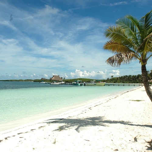 Isla Contoy e Isla Mujeres: Excursión en barco y con tubo desde Cancún