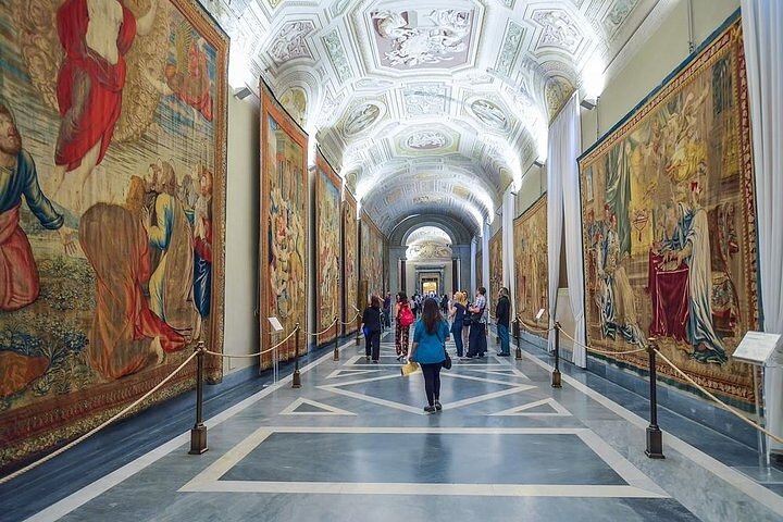 Visita guiada a los Museos Vaticanos