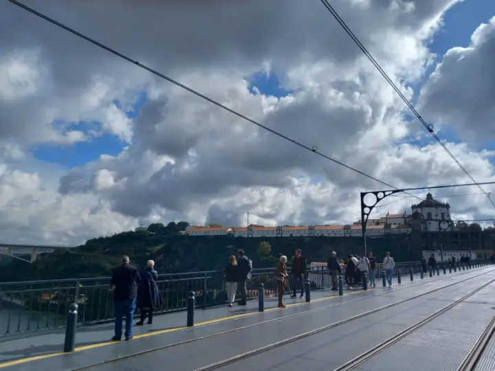 Porto Historic Center: Private Walking Tour & Cathedral
