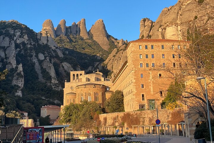 Experiencia de Ascensión a Sant Jeroni en Montserrat