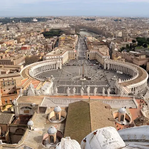 Omnia Card: Museos Vaticanos + recorrido en autobús de 24 horas