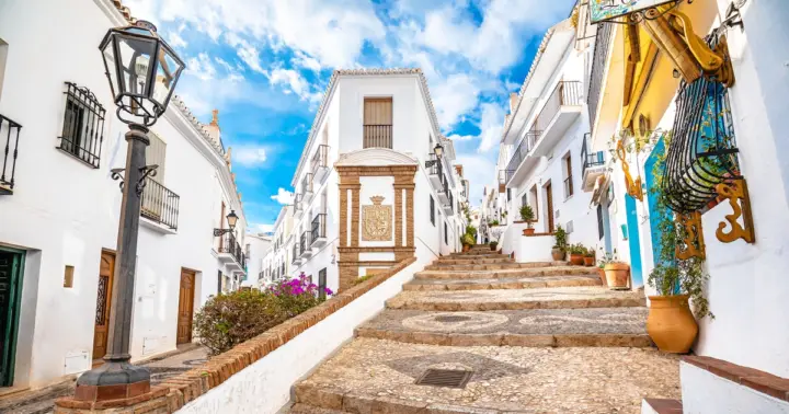 Desde Málaga /Costa del Sol: Viaje a Nerja y Frigiliana