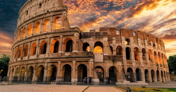Visita al Coliseo, el Foro y la colina: subterráneo opcional