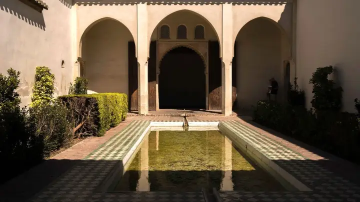 Málaga: tour de la Alcazaba y el Teatro Romano con tickets de entrada
