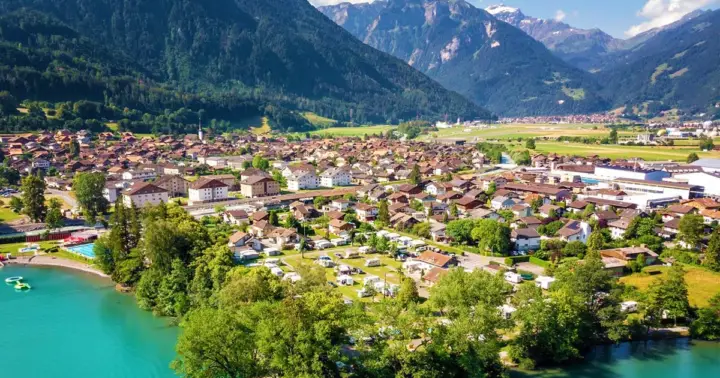 Desde Zúrich: Excursión de un día a Interlaken