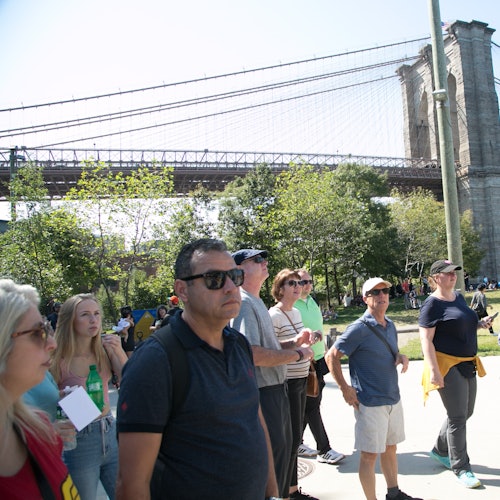 Brooklyn Bridge & DUMBO: Guided Walking Tour