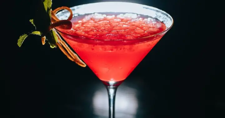 Budapest: Premium Shisha Bar Experience with Welcome Drink