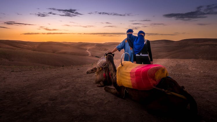 Excursión de día completo en quad por Agafay y paseo en camello con almuerzo
