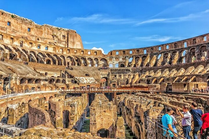 Visita guiada al Coliseo con arena y Foro Romano