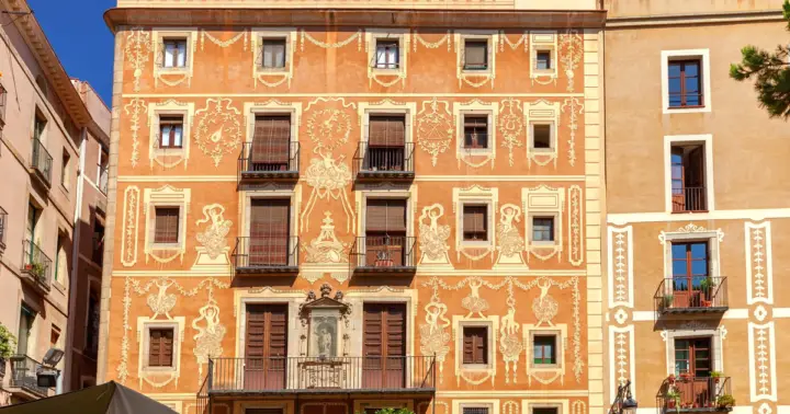 Barcelona: Gothic Quarter and Roman City Walking Tour