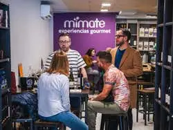 Tour por Pontevedra + Cata de vinos con maridaje