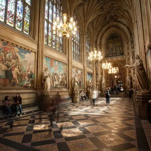 Westminster Abbey & Houses of Parliament: Entry + Guided Tour