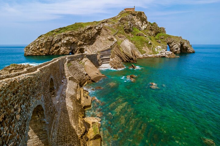 Ruta e pie San Juan de Gaztelugatxe, Bermeo y Gernika