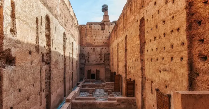 Marrakech: ticket de entrada al palacio de El Badi y postal de recuerdo