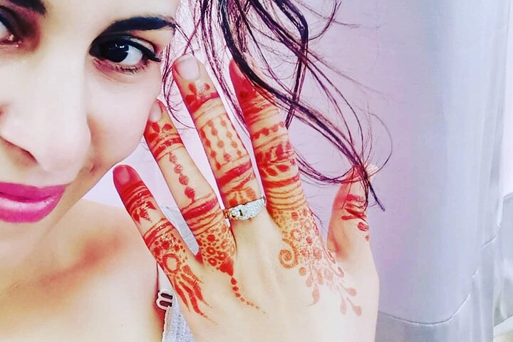 Arte de henna marroquí completo privado de 3 horas y experiencia de tatuaje de henna temporal