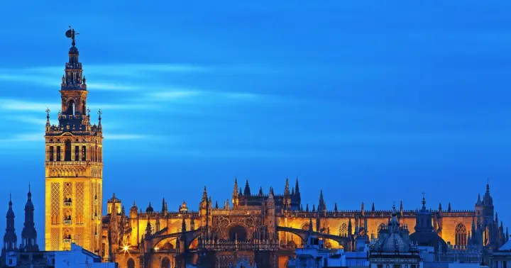 Sevilla: tour guiado de la catedral y la Giralda con entrada sin colas