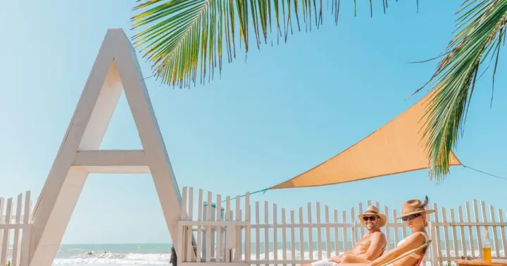 Escapada de lujo ecológico a la playa en Pink Mango, Tierra Bomba