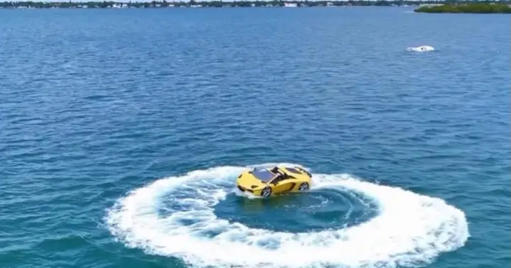 Miami: alquiler de lancha motora y paseo en barco