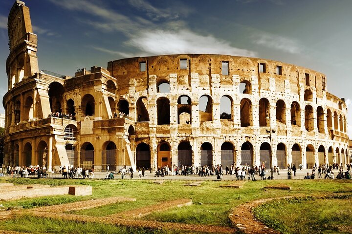 Visita guiada VIP a la Arena de Gladiadores del Coliseo y la Antigua Roma