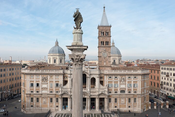 Tour por Santa María la Mayor y metro