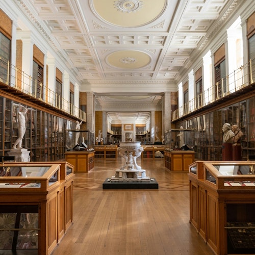 Entrada al Museo Británico con audioguía digital