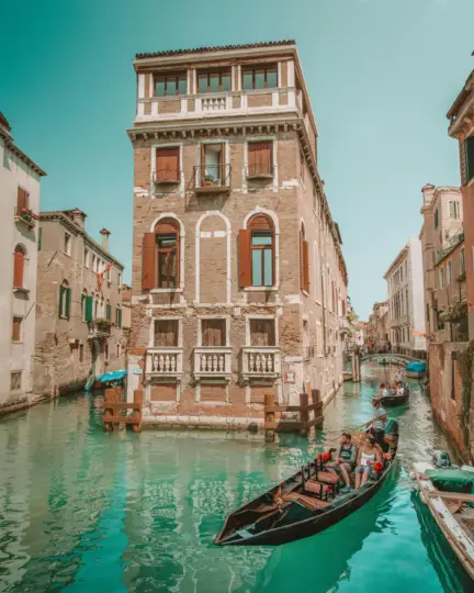Venice: Hidden Canals Gondola Ride