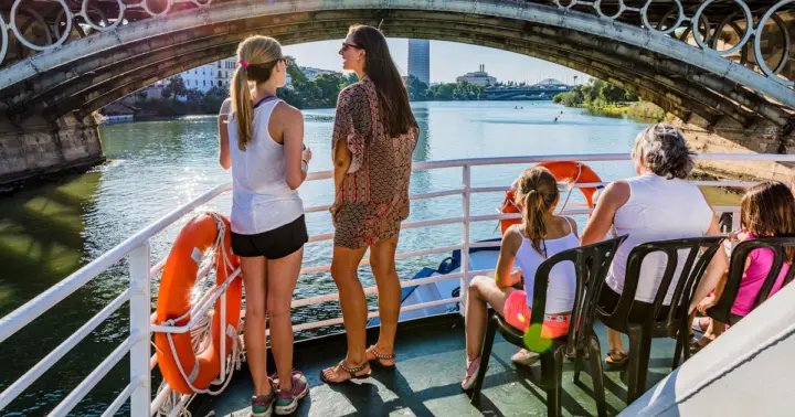 Crucero Panorámico Guadalquivir + Espectáculo Flamenco y Visita a pie