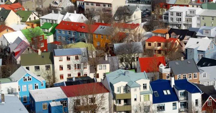 Tour privado a pie por la ciudad de Reikiavik y la arquitectura islandesa